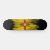 Skateboard Nouveau-Mexique trait de pinceau drapeau de l'état (Horz)