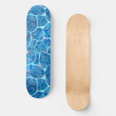 Skateboard Ondes Sur Une Surface D'Eau Bleue Dans Un Pool Réf (Recto)