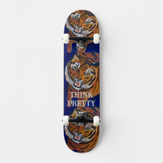 SKATEBOARD ONTWERP VAN KUNSTENAAR PAULA REILLY