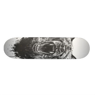 Skateboard Ours fâché