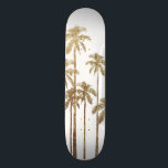 Skateboard Palmiers tropicaux or glamour sur blanc<br><div class="desc">Ce palmiers en or glamour et moderne imprimé sur blanc est parfait pour un individu branché et élégant. Son imprimé contemporain et tropical est parfait pour de nombreux cadeaux et occasions. Profitez de ce design exquis et exotique pour votre prochain achat! ***REMARQUE IMPORTANTE DE CONCEPTION : Pour les demandes personnalisées...</div>