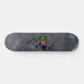 Skateboard Papillon noir sur Rainbow Heart (Horz)