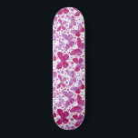 Skateboard Papillons Aquarelle Magenta Rose<br><div class="desc">Peinture à papillon Magenta rose et blanc aquarelle.</div>
