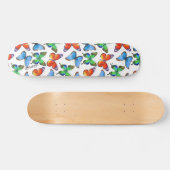 Skateboard Papillons sur blanc & nom ou texte (Horz)