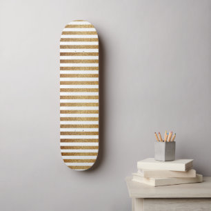 Skateboard Parties scintillant en or gras et rayures blanches