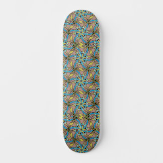 Skateboard Pastel Tribal Motif tiré à la main