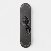 Skateboard Patinage à cheval sauvage noir droit Votre nom du  (Devant)