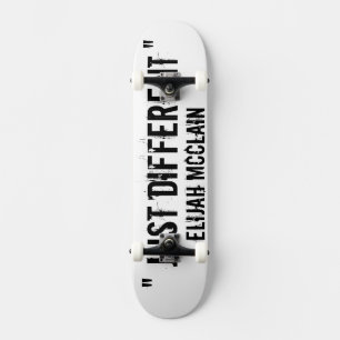 Skateboard Patinage ELIJAH MCCLAIN JUSTE DIFFÉRENT