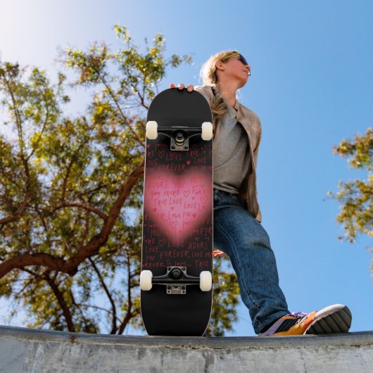 Skateboard Patinage en coeur rose (Extérieur 1)