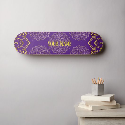 Skateboard Patinage Mandala jaune et violet profond (Art mural (Horz))