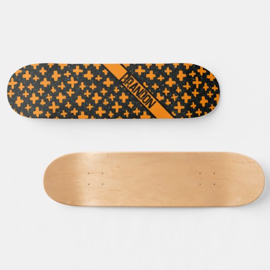 Skateboard Peint Plus en orange avec nom (Horz)