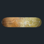 Skateboard Peinture Abstraite en silhouette sur Arrière - pla<br><div class="desc">L'arrière - plan de cette peinture de Jennifer Goldberger ressemble à une table avec une fissure fourrée. Il y a aussi une silhouette abstraite d'une fleur faite en peinture blanche,  qui surplombe à peine l'arrière - plan marron.</div>
