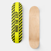 SKATEBOARD PENSEZ À L'ÉTAPE (Recto)