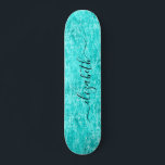 Skateboard Personnalisé Vert Menthe brillante<br><div class="desc">Patinage personnalisé avec votre prénom dans un script tendance contre un arrière - plan vert menthe brillant, </div>