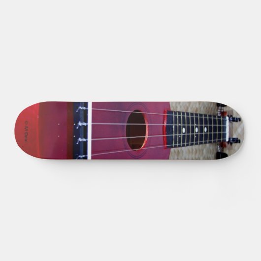 Skateboard Peu d'ukulélé rouge (Horz)