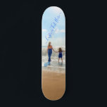 Skateboard Photo et texte personnalisés - Votre propre design<br><div class="desc">Photo et texte personnalisés - Unique votre propre design - Famille personnalisée / Amis ou Cadeau personnel - Ajouter votre texte et photo - Redimensionnez et déplacez les éléments avec l'outil de personnalisation!</div>