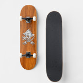 Skateboard Pirate en argent Chrome sur Décor de placage en te (Devant)