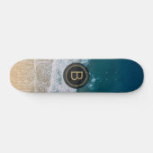 Skateboard Plage de sable tropical Turquoise Mer Monogramme d (Horz)