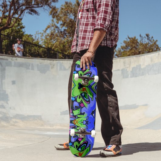 Skateboard Planche à roulettes graffiti. (Extérieur 2)