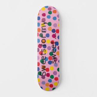 Skateboard Planche à skate à points colorés et fond rose