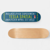 SKATEBOARD PLANCHER SPATIAL TESLA (Horz)