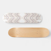 Skateboard Points rouges étonnants sur un Arrière - plan blan (Horz)