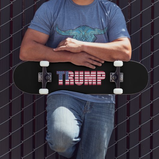 SKATEBOARD PONT DE SKATEBOARDS PATRIOTIQUES TRUMP (Extérieur 3)