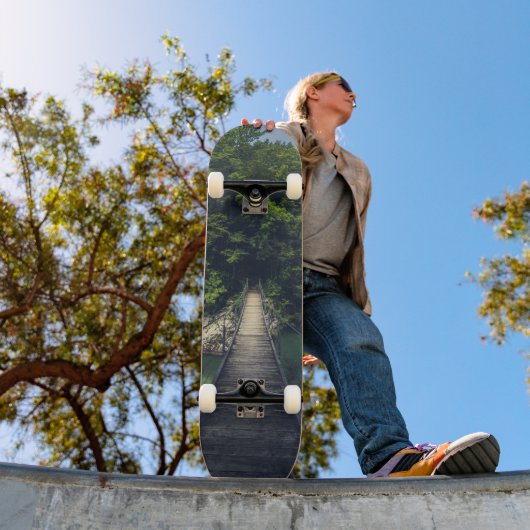 Skateboard Pont suspendu simple rivière Idrijca, Slovénie (Extérieur 1)