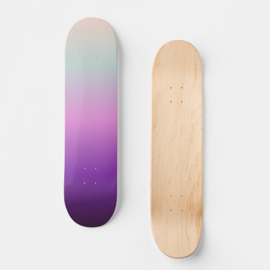 Skateboard pourpre bleu (Recto)