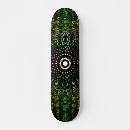 Skateboard Prisme triangulaire tribal (Devant)