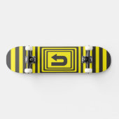 SKATEBOARD PRUDENCE PRESQUE SUR LA BONNE VOIE (Horz)