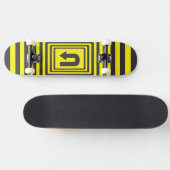 SKATEBOARD PRUDENCE PRESQUE SUR LA BONNE VOIE (Horz)