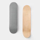 Skateboard Quatrefoil gris (Recto)