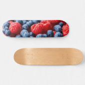 Skateboard Raspberries et Blueberries (Horz)