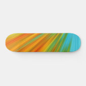 Skateboard rayures Abstraites rouge jaune orange vert sur ble (Horz)