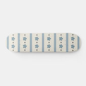 Skateboard Rayures Bleues Et Crème Et Fleurs (Horz)