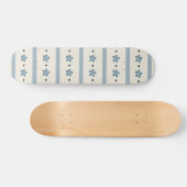 Skateboard Rayures Bleues Et Crème Et Fleurs (Horz)