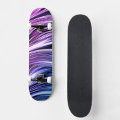 Skateboard Rayures noires, blanches et violettes (Recto)