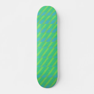 Skateboard rayures vert néon et bleu