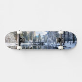 Skateboard Réflexion d'hiver chez Yosemite (Horz)