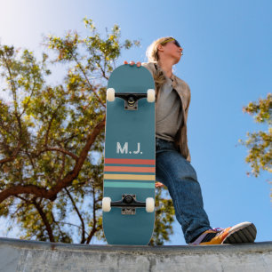 Skateboard Retro Lines 'les années 70 '80s et Monogram Skateb