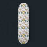 Skateboard Retro Super 60s les années 70 Planche à roulettes<br><div class="desc">Revenez à l'ancienne école avec ce skateboard floral d'inspiration rétro.</div>