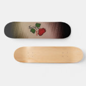 Skateboard Rose rouge sur noir avec nom (Horz)