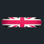 Skateboard Roses indien de ~ d'Union Jack noires et blanches<br><div class="desc">Cet Union Jack est coutume colorée avec des roses indien et le noir.</div>