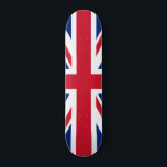 Skateboard Royaume-Uni (British Flag) (Union Jack) (Royaume-U<br><div class="desc">Ce dessin présente le drapeau national du Royaume-Uni, également connu sous le nom d'Union Jack. Le drapeau est également connu sous le nom de drapeau de l'Union royale au Canada. Il remonte au début du 17ème siècle, lorsque James I avait hérité des trônes anglais et irlandais, qui lui permit d'unir...</div>