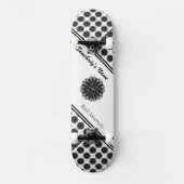 Skateboard Ruban de fleurs noires par Kenneth Yoncich (Recto)