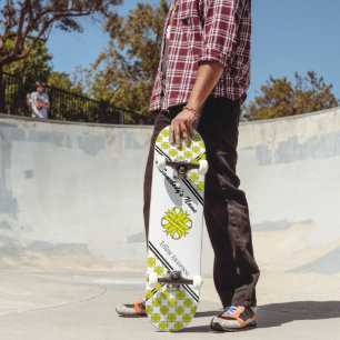 Skateboard Ruban de trèfle jaune par Kenneth Yoncich