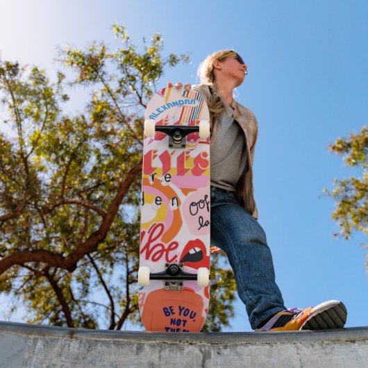 Skateboard Rue Pop Art avec nom (Extérieur 1)