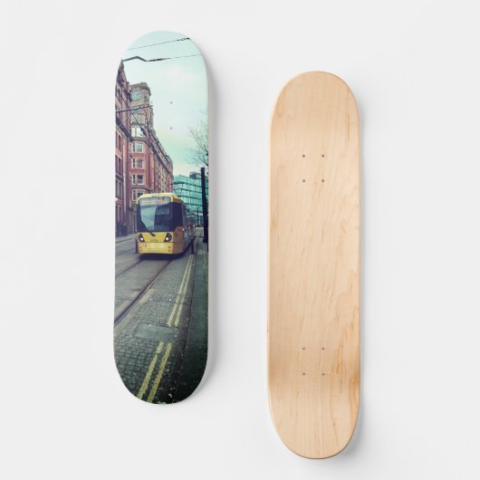 Skateboard rues Manchester (Recto)