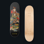 Skateboard Samurai noir personnalisé<br><div class="desc">Personnalisé audacieux samouraï guerrier Asiatique art skateboard noir avec votre nom ajouté. Couleurs vives et vives.</div>
